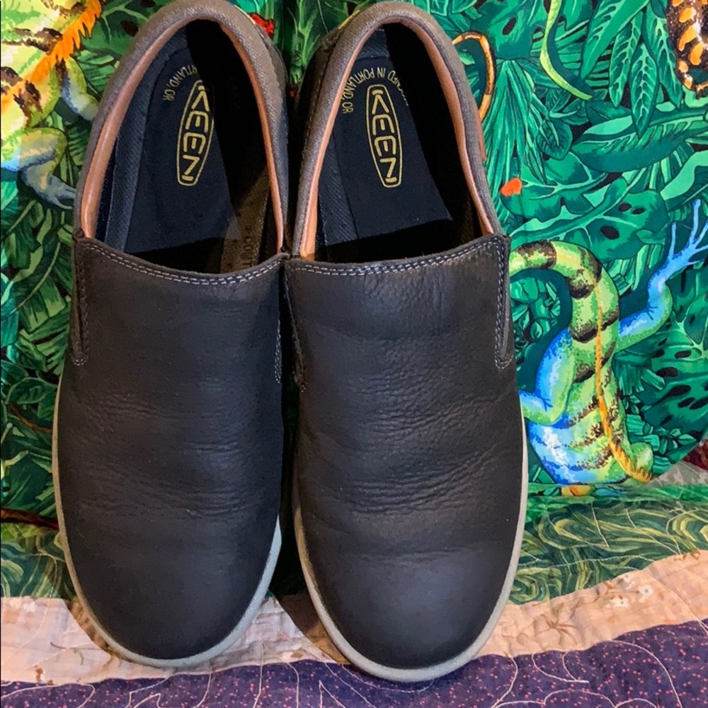 Keen slip on loafers